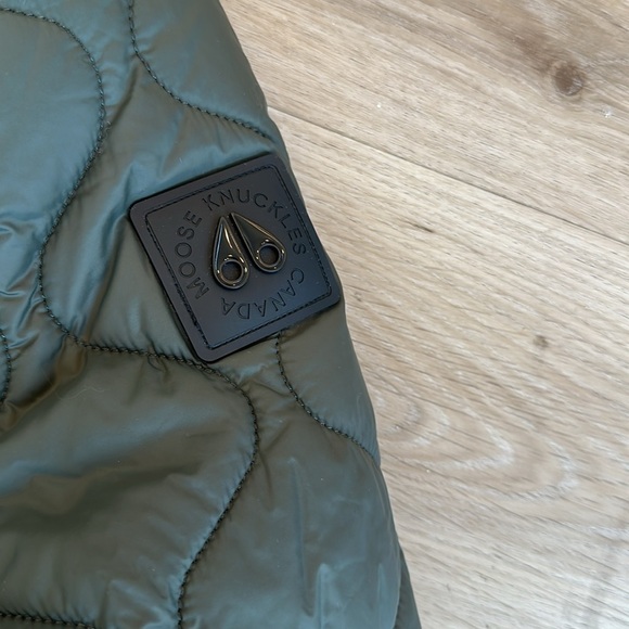 Moose Knuckles
Webster Jacket women size large - Picture 11 of 12